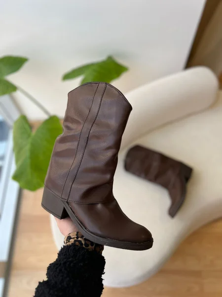 Bota Marrón Roma